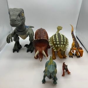 Jurassic World Velociraptor Triceratops & More Figurines Set of 6